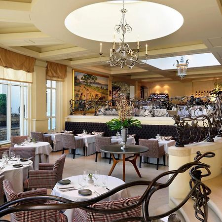 The Vineyard Hotel & Spa Newbury  Exterior photo
