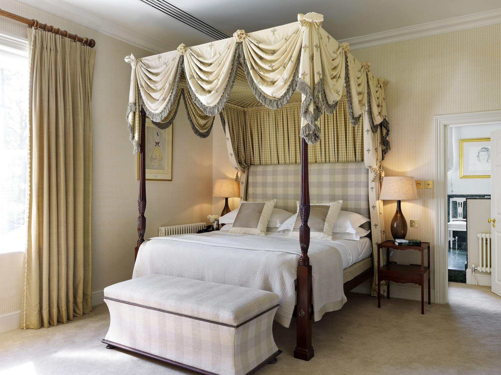 The Vineyard Hotel & Spa Newbury  Exterior photo