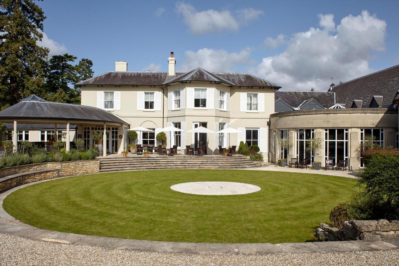 The Vineyard Hotel & Spa Newbury  Exterior photo