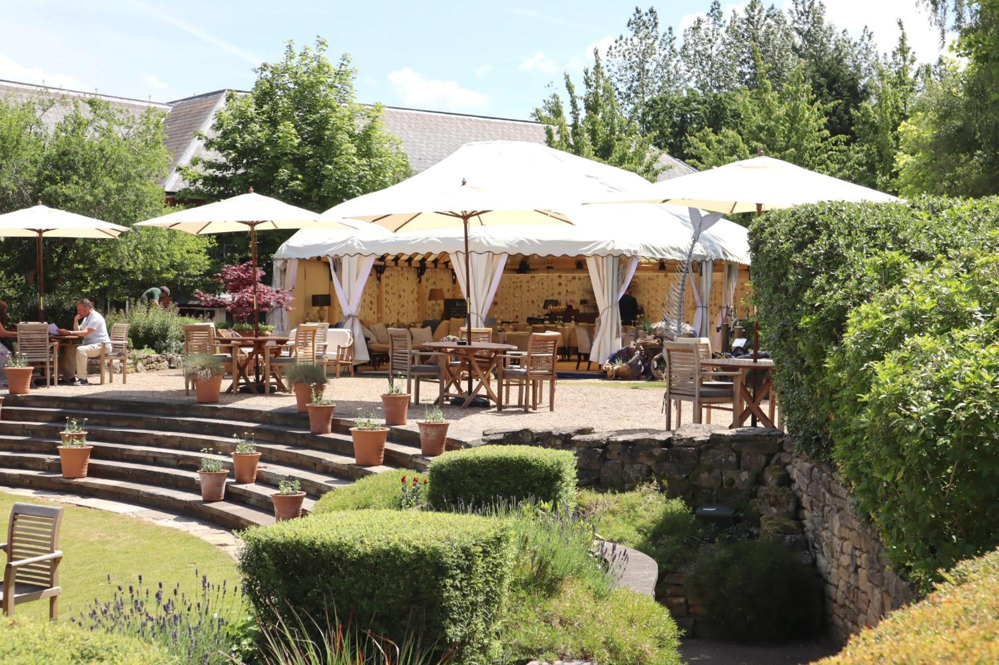 The Vineyard Hotel & Spa Newbury  Exterior photo